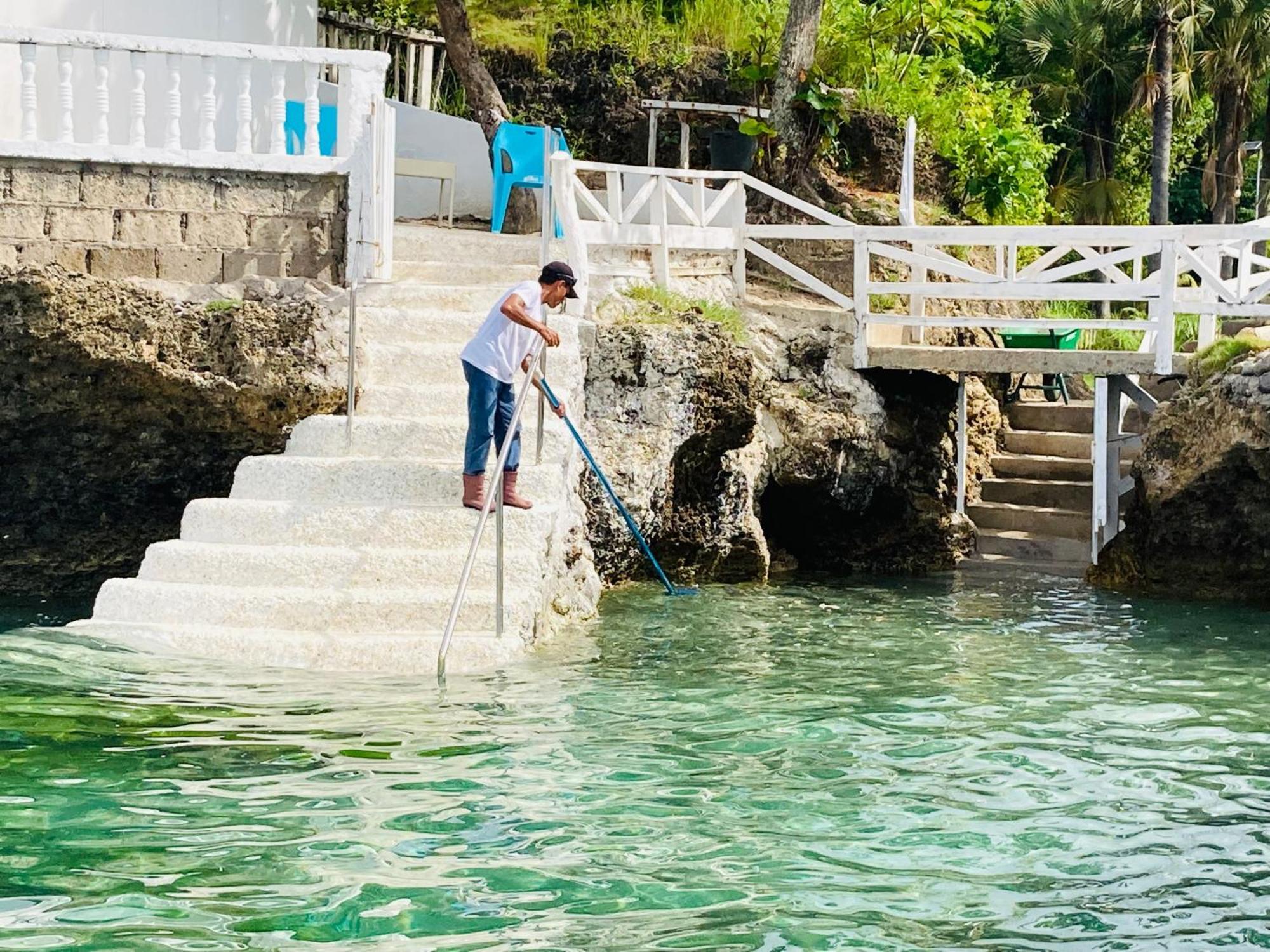 1888 Beach Resort ドゥマゲティ エクステリア 写真