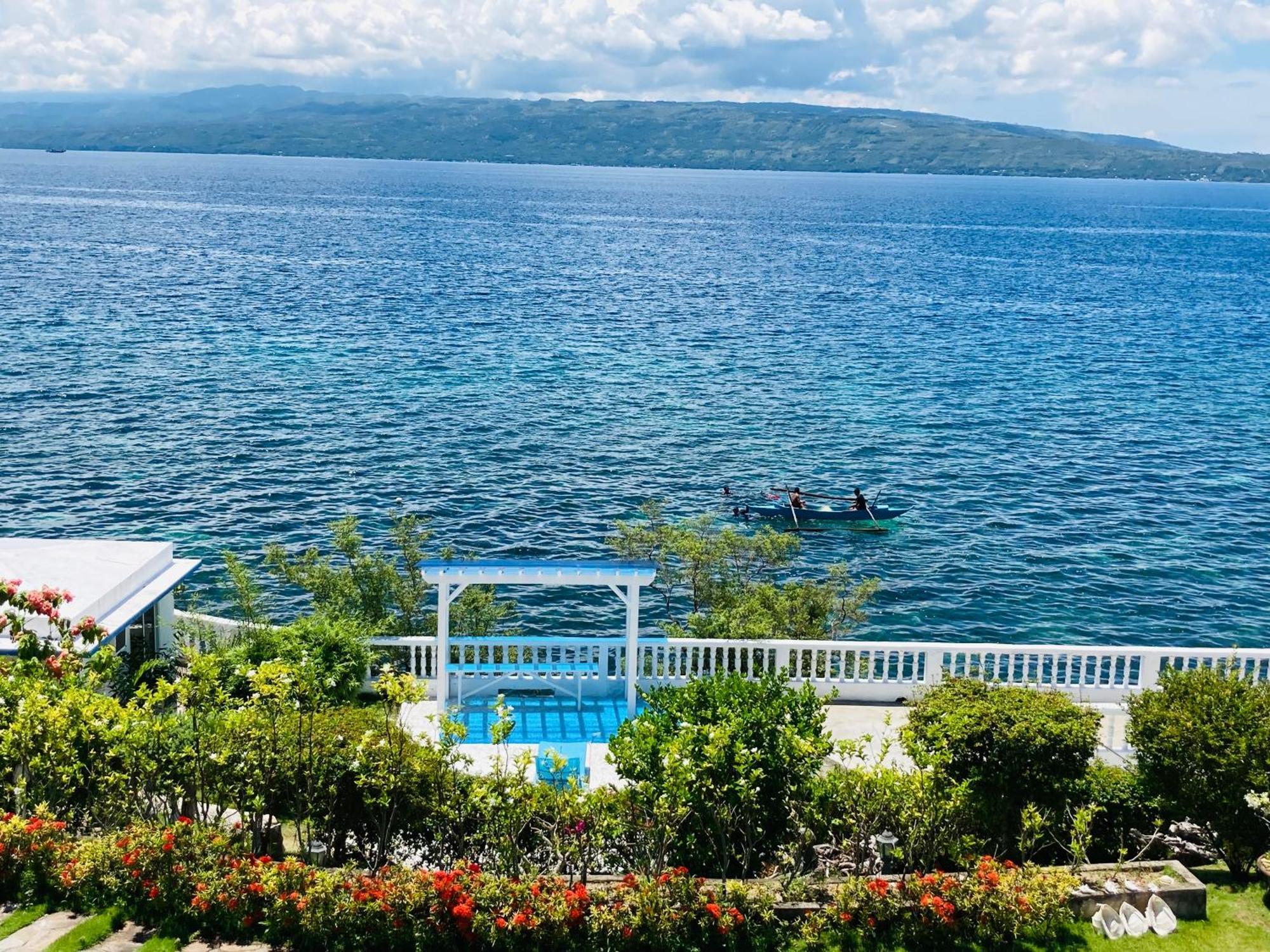 1888 Beach Resort ドゥマゲティ エクステリア 写真