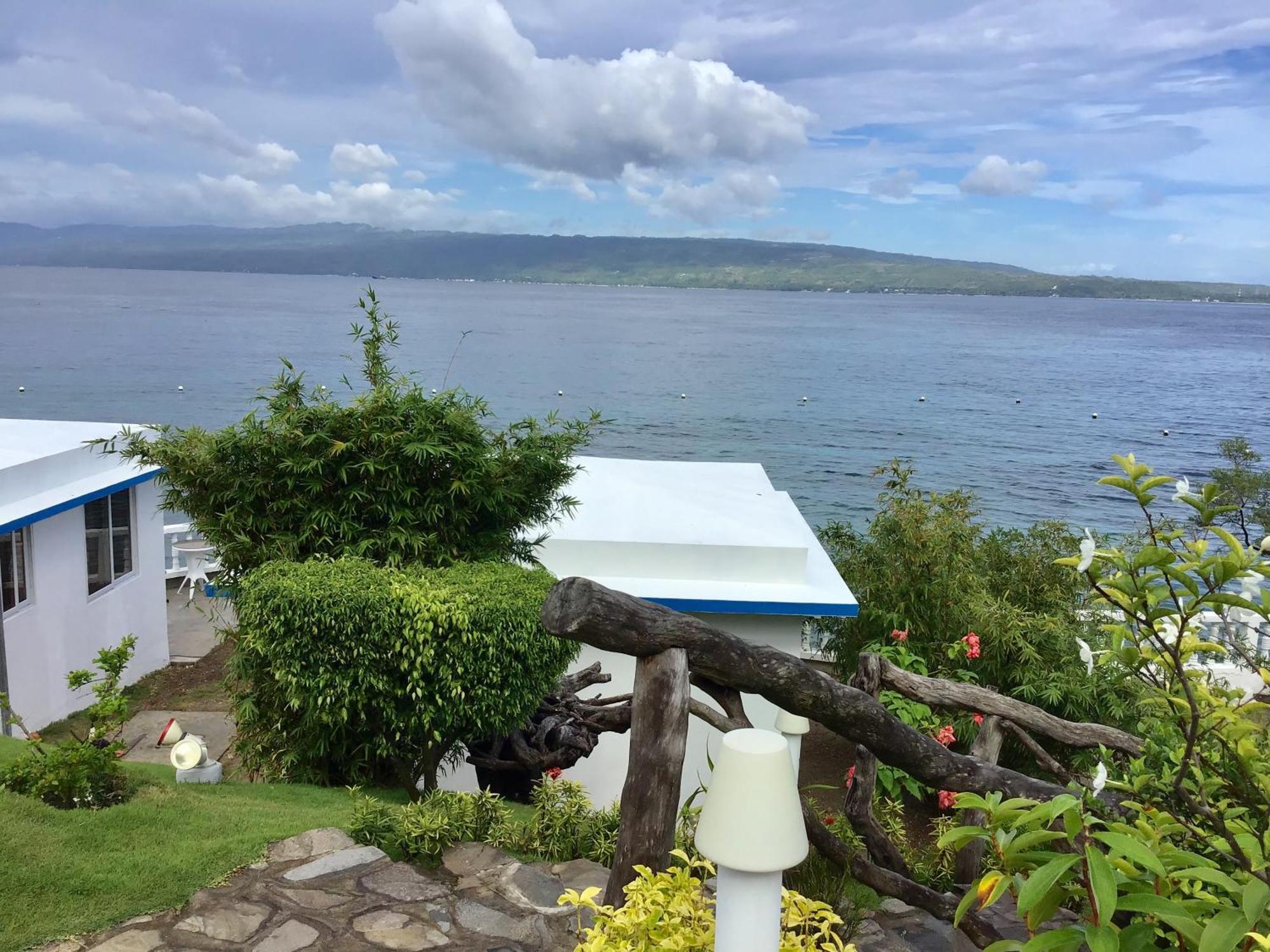 1888 Beach Resort ドゥマゲティ エクステリア 写真