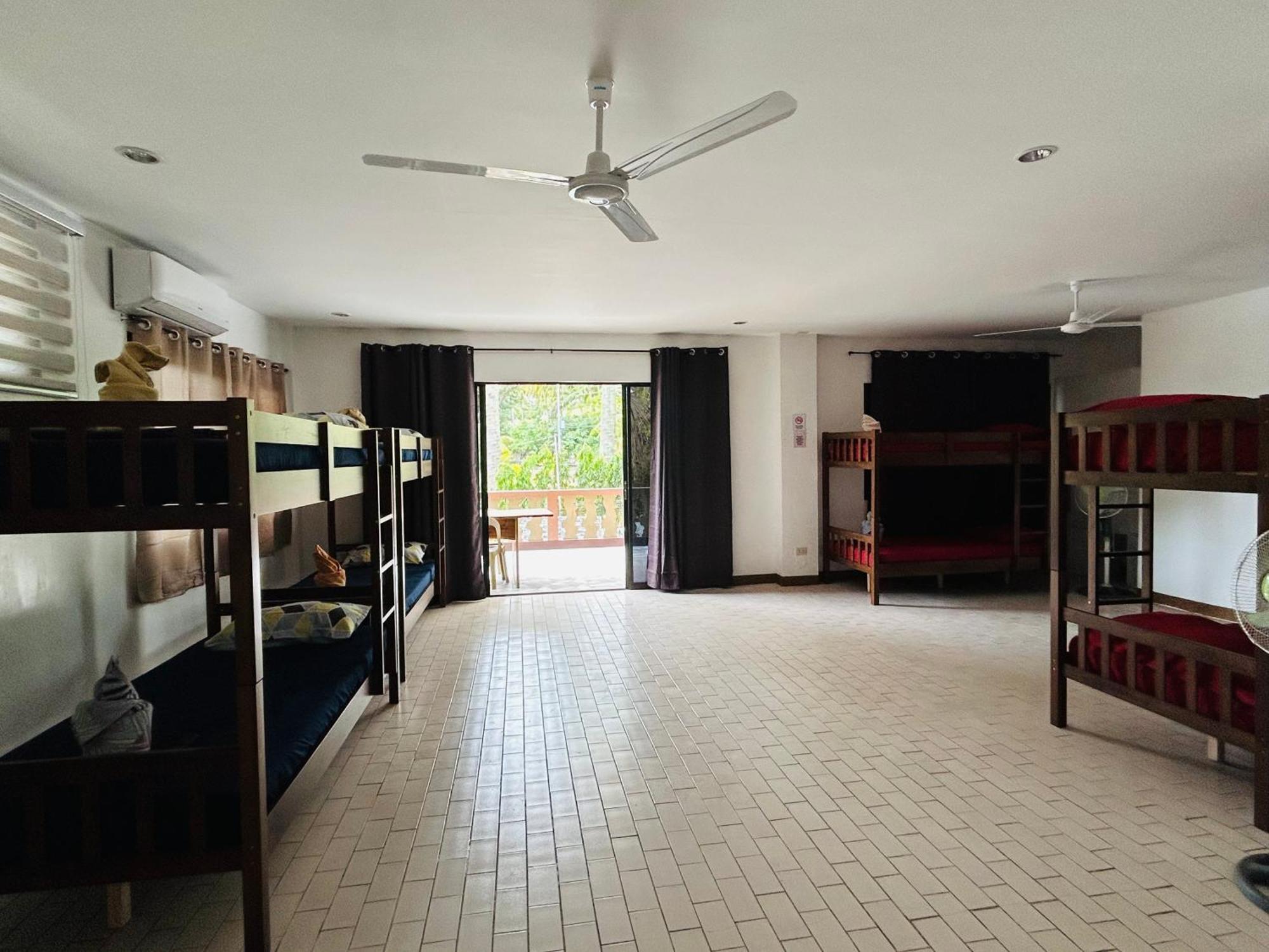 1888 Beach Resort ドゥマゲティ エクステリア 写真